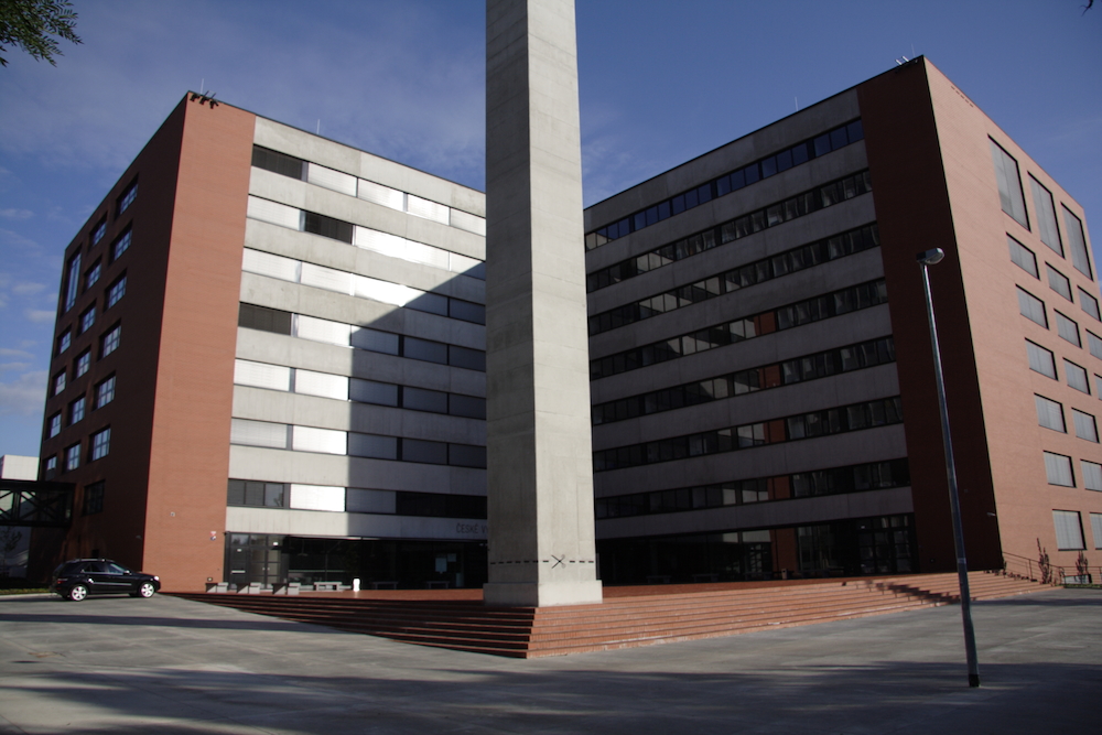 PSC 2011 - img_2588-web.jpg (The campus)